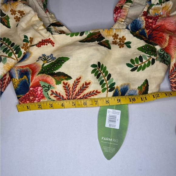 FARM Rio Cream and Red Floral Blouse. - Picture 15 of 15